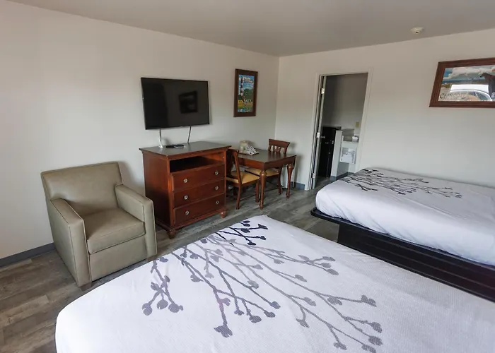Chincoteague Inn