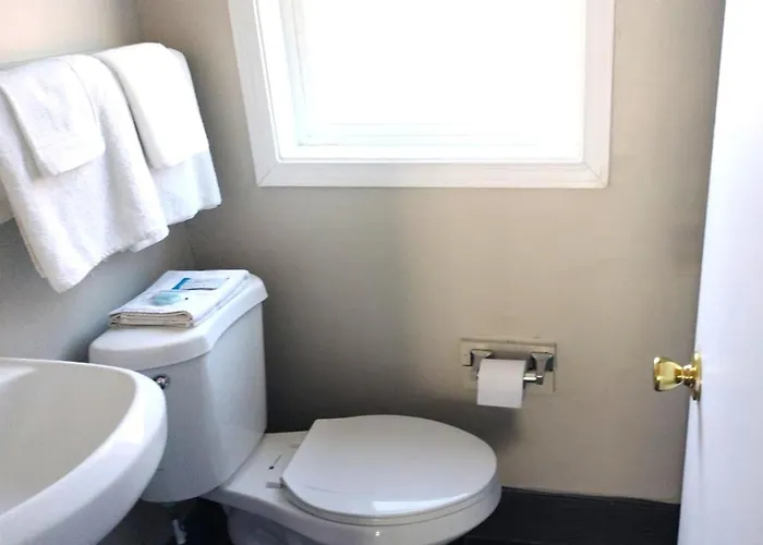 Budget Lodge By Oyo Portland West