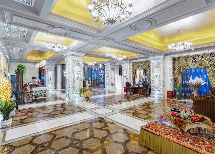 丝路天山酒店伊宁店 Yining Silu Tianshan Hotel