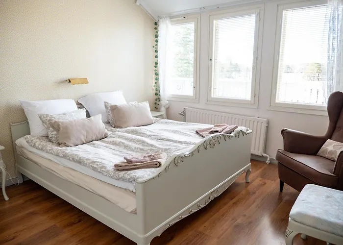 Ruustinna Hotelli & B&B Majoitus