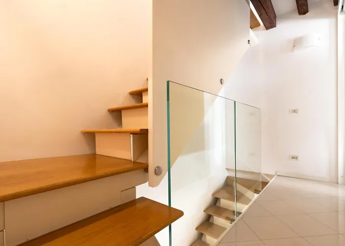 Erbe Canal View Private House