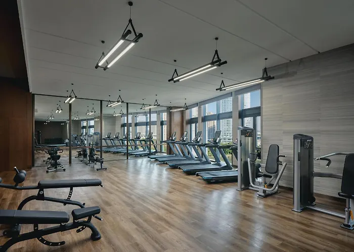 Holiday Inn & Suites Kunshan Huaqiao By Ihg - F1 Racing Preferred Hotel