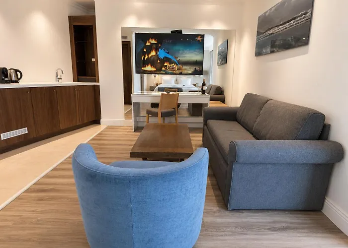 Herbert Samuel Okeanos Suites Herzilya