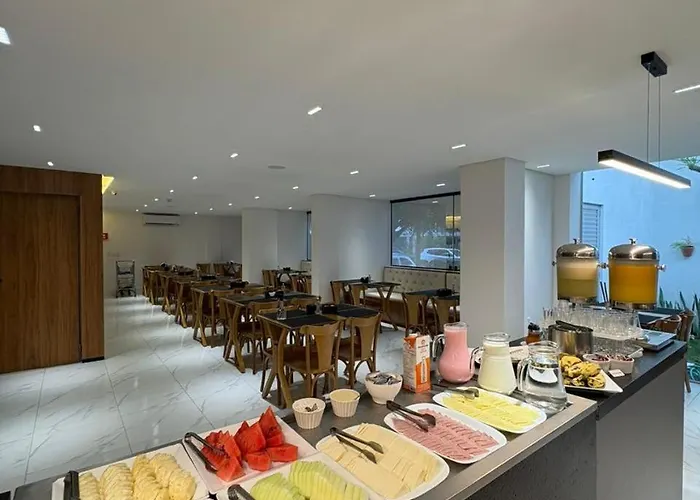 Trópico Praia Hotel