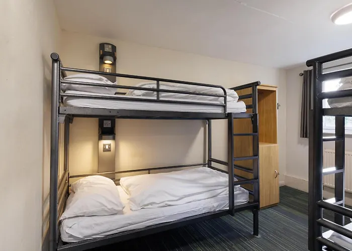 Yha Castleton Losehill Hall