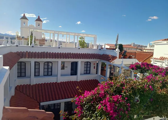 El Hotel De Su Merced