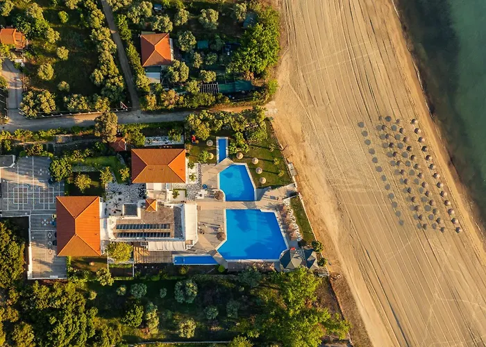 Kamari Beach Hotel