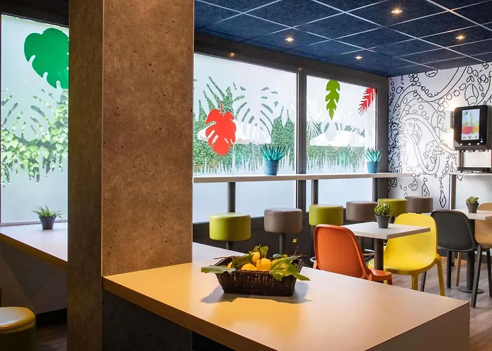 Ibis Budget Menton Bord De Mer