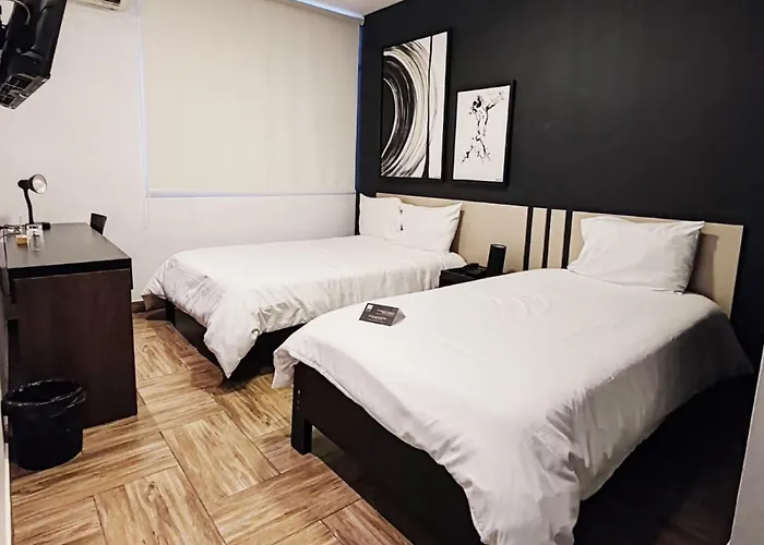 Rua Hoteles Piura