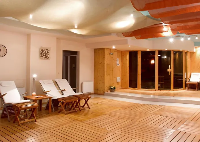 Crystal Palace Boutique Hotel