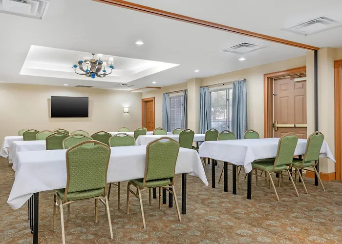 Best Western Plus Orlando Lake Buena Vista South Inn&Suites