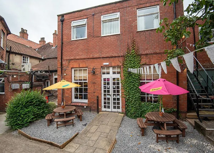 The George Inn