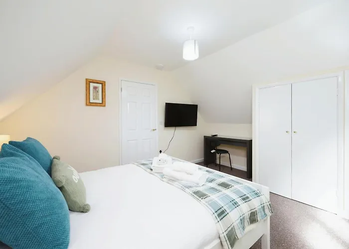 The Birdham Hotel & Restaurant