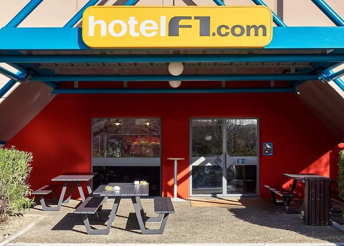 Hotelf1 Moret Fontainebleau