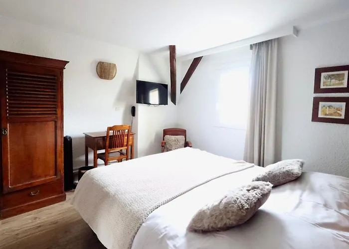 Hotel Du Pot D'Etain