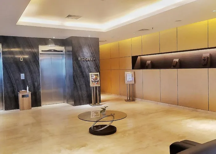 Orchardz Hotel Bandara
