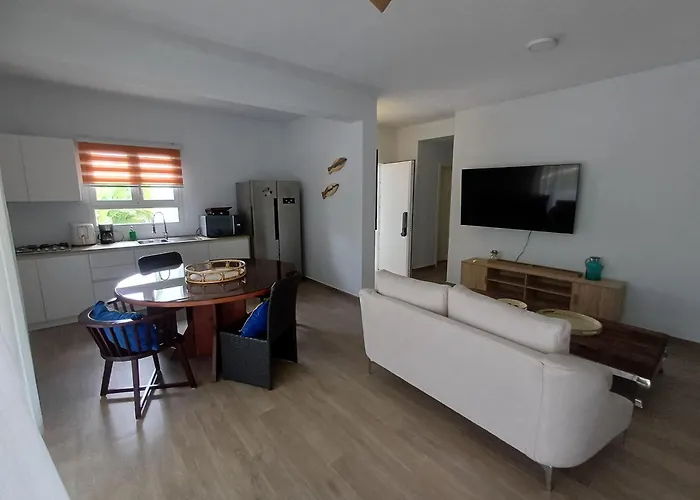 Tracadero Beach Club & Holidays Rentals