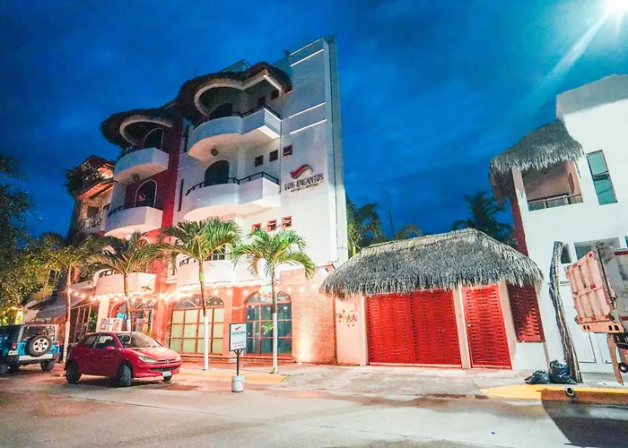 Hotel Y Suites Los Encantos