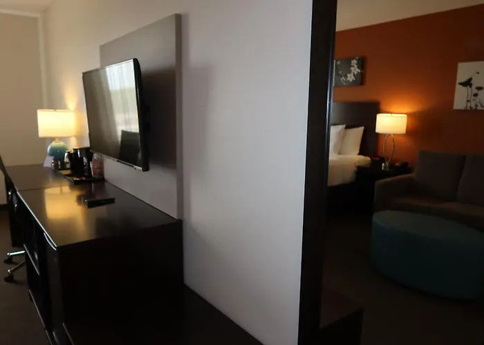 Sleep Inn & Suites Oregon - Madison