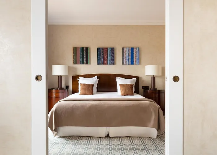 Hotel Juana