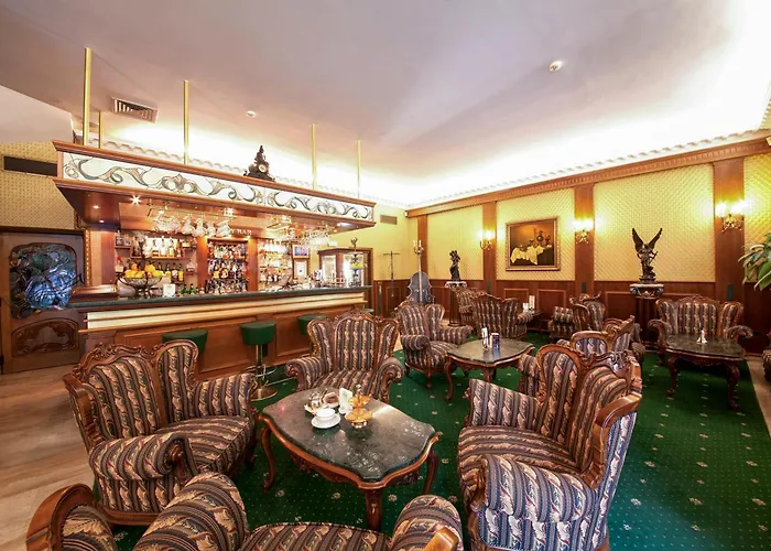 Grand Hotel London