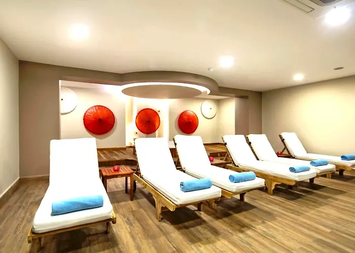Seashell Resort Hotel & Spa