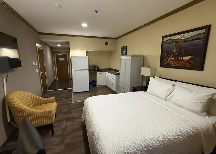 Best Western Plus Rose Country Hotel