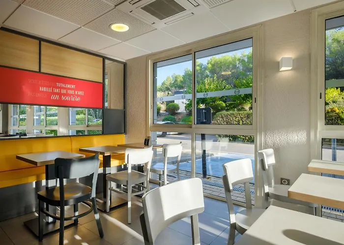 B&B Hotel Antibes Sophia Antipolis