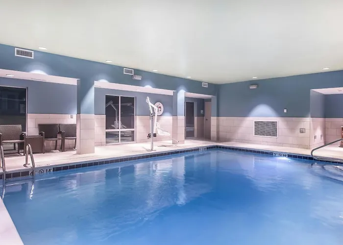 Holiday Inn Express & Suites - La Grange By Ihg