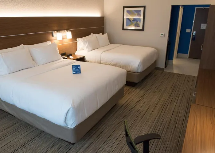 Holiday Inn Express & Suites - Louisville N - Jeffersonville By Ihg