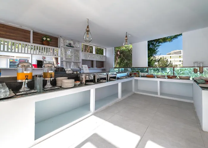 Bamboo Suites Hotel - Adults Only