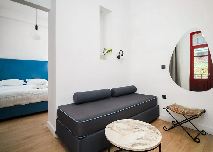 The Maroon Bottle Hotel