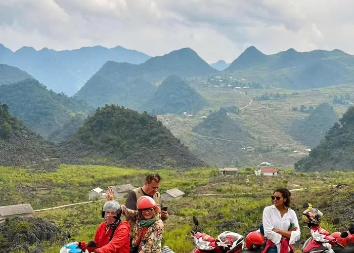 Hong Hao 2 Hostel & Motorbikes & Tours