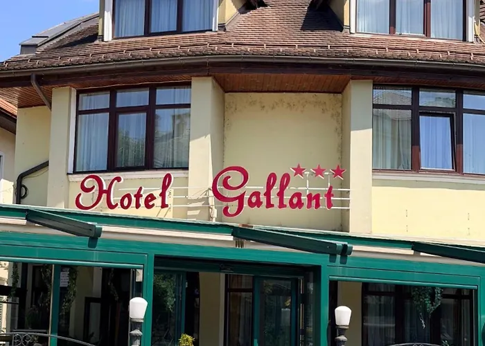 Hotel Gallant "Biker Friendly"