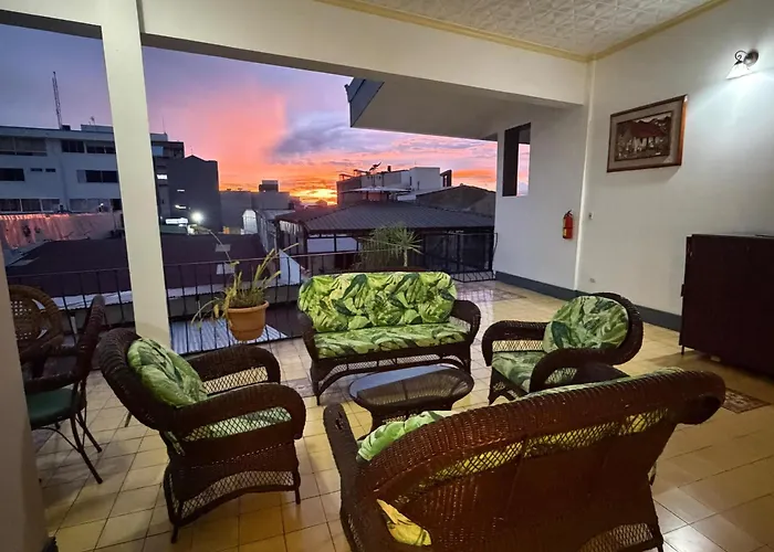Hotel Santo Tomas