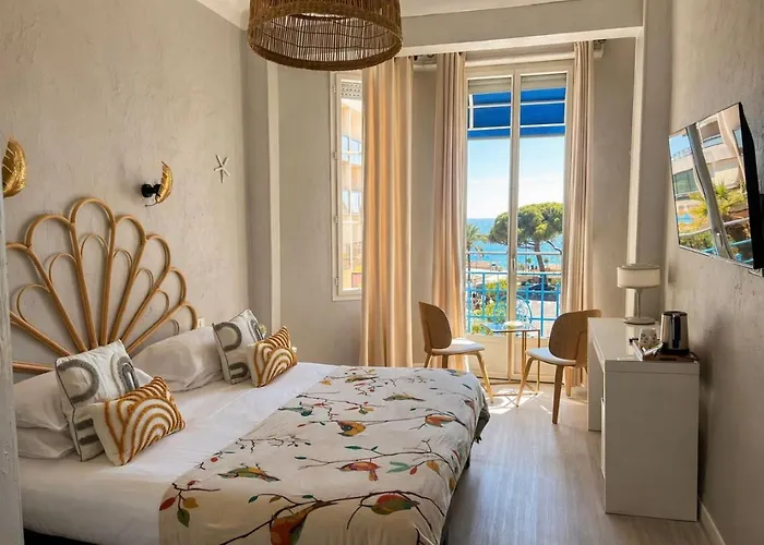 Hotel Eden - La Baigneuse