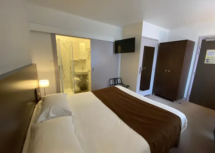 Hotel De Montaulbain