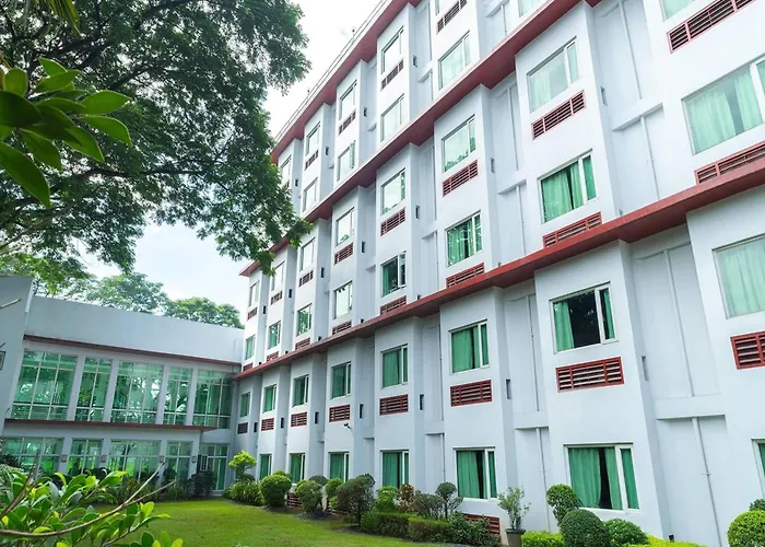 Microtel By Wyndham Up Technohub