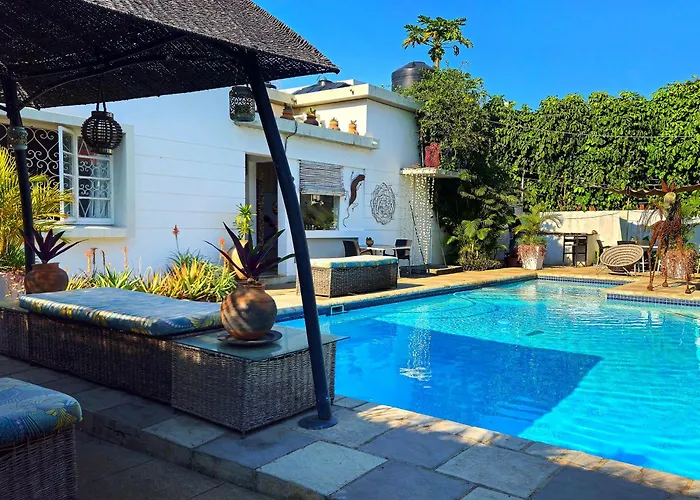 Guesthouse Malagueta Inn II