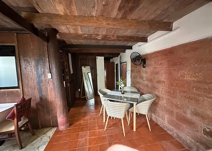 Coco Mountain View Guest House Hotel
