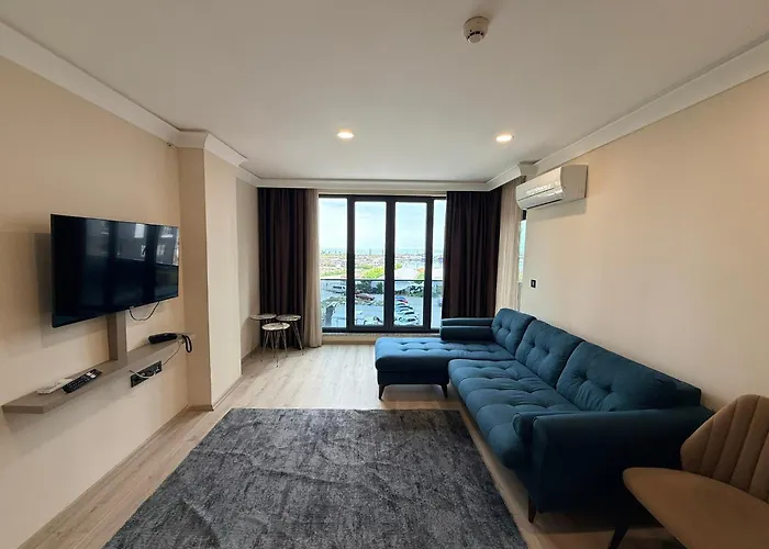 Rena Grand Residence & Suit