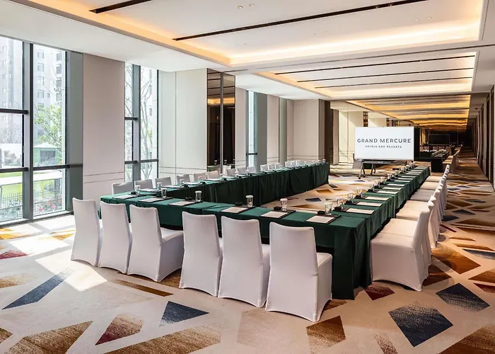Grand Mercure Yichang Waitan