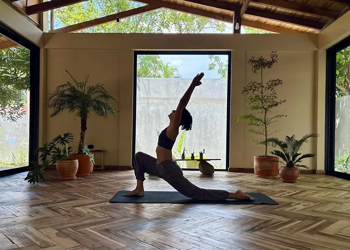 Casa Del Pavo Real Boutique Hotel Yoga & Spa