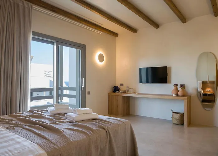 Lithos Luxury Suites