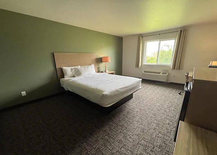 Travelodge By Wyndham Atlanta, Illinois