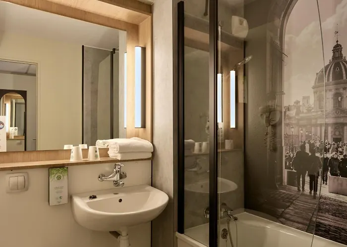 Campanile Prime - Paris - Porte De Bagnolet