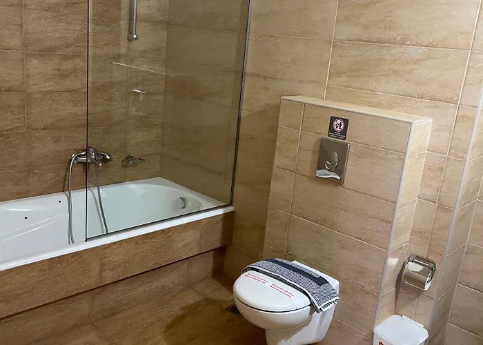Kolokotronis Hotel & Spa