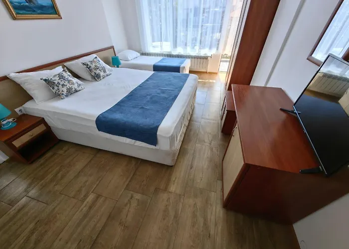 Albatros 2 Family Hotel
