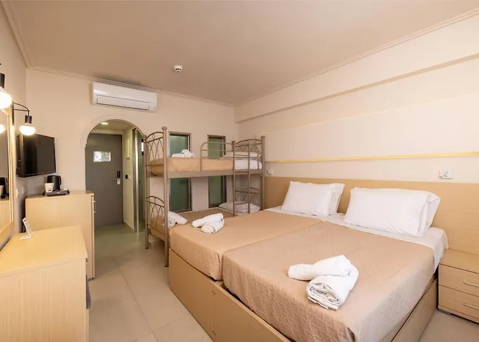 Roseland Hotel