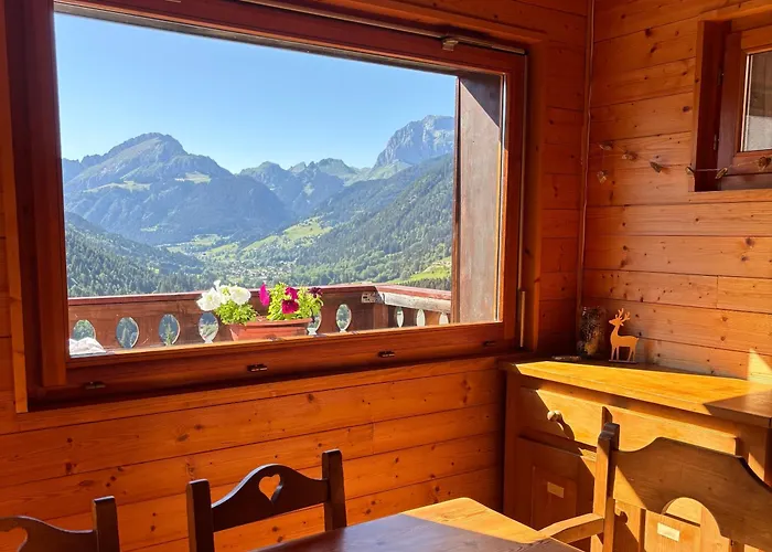 Central Hostel Chatel